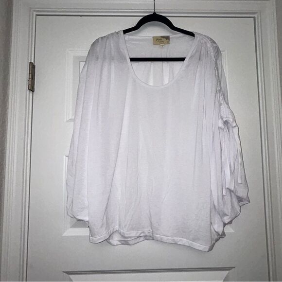 Elizabeth and James Boho Ruched Kimono Dolman Sleeve Blouse Shirt Top - Picture 4 of 10
